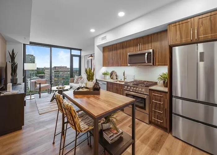 Luxury 1 Bedroom 1Bath Convention Center